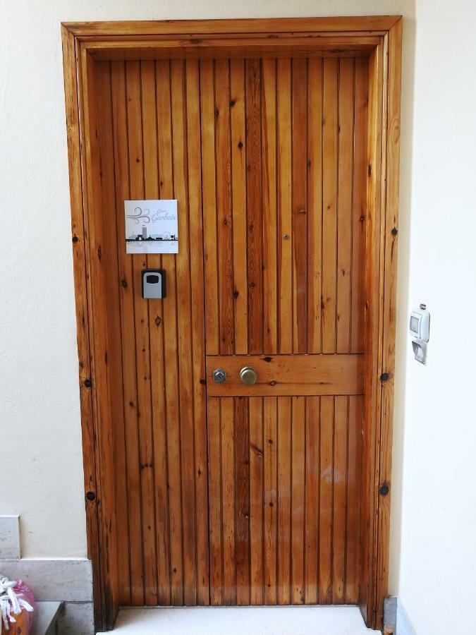 リミニCasa Garbeinアパートメント エクステリア 写真